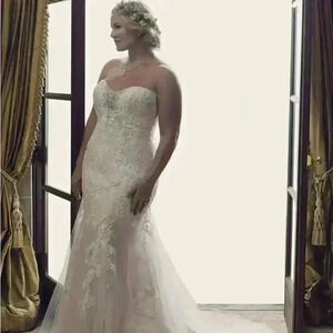 Casablanca Bridal Gown Lotus In‎ Champagne / Ivory/ Silver Size 18 Style 2242